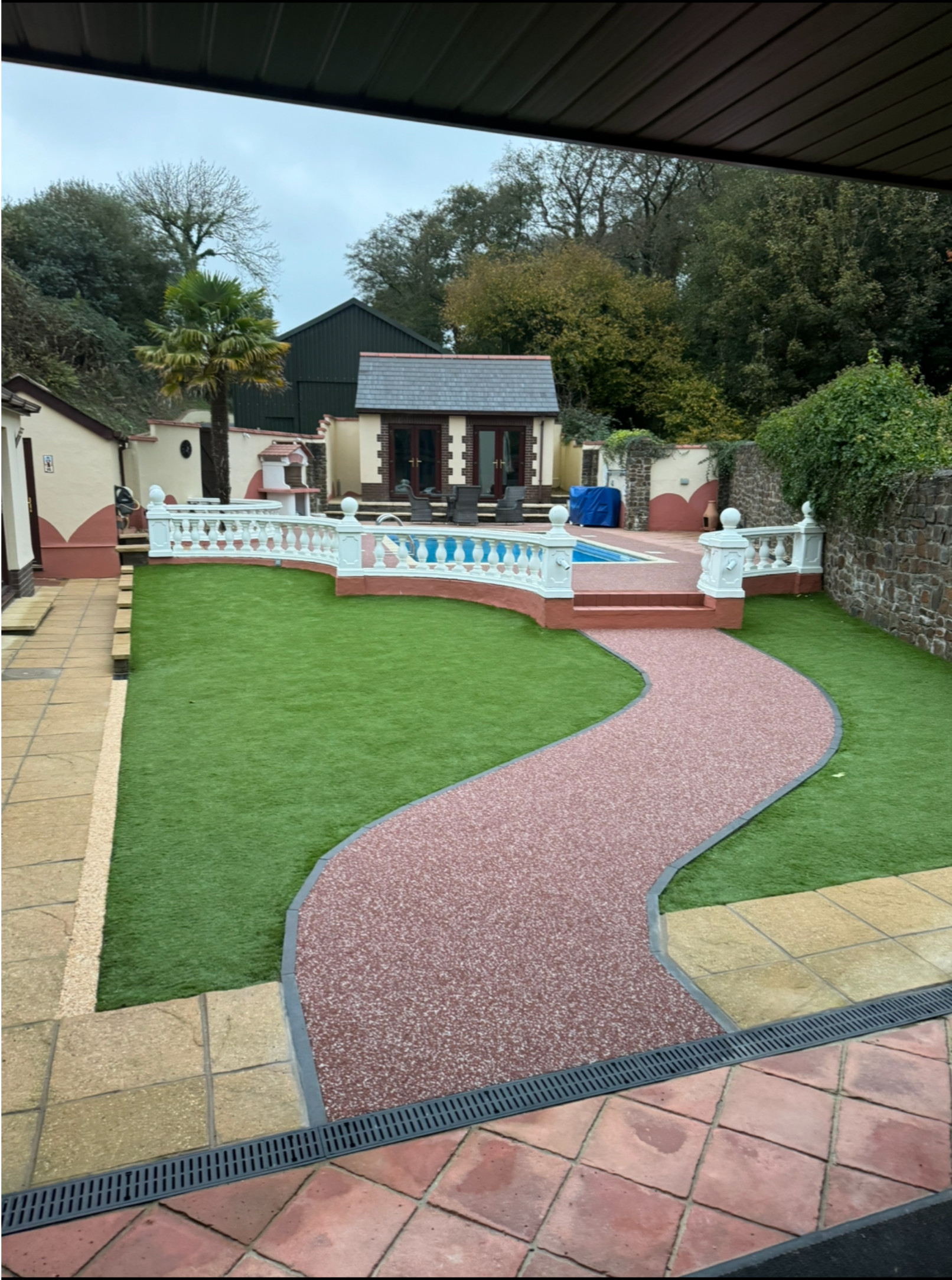 garden-paths-devon